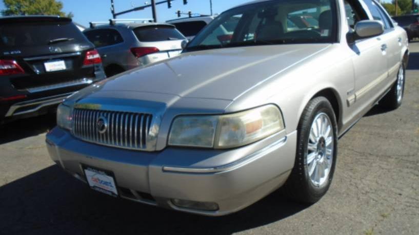 MERCURY GRAND MARQUIS 2010 2MEBM7FV0AX623693 image